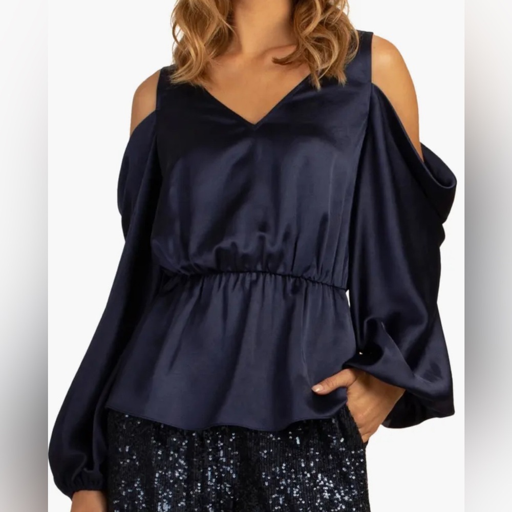 Trina Turk NWT Navy Milky Way Cold Shoulder Balloon Sleeve Satin Long Sleeve Top